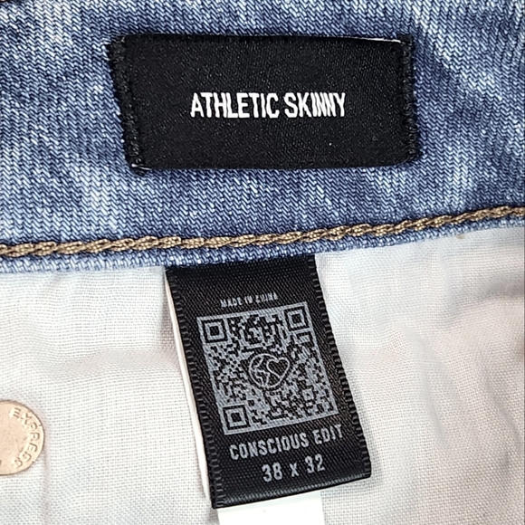 EXPRESS Athletic Skinny Jeans - Picture 14 of 16